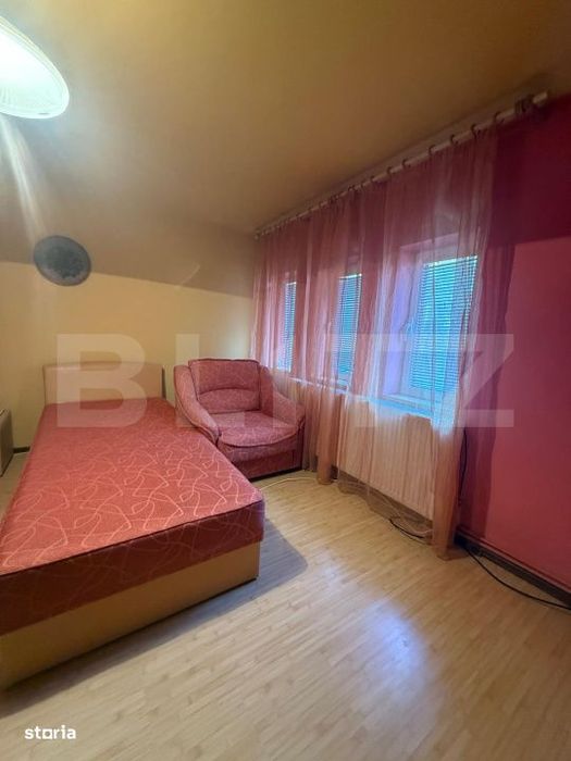 Apartament 3 camere, 46 mp, zona CENTRAL