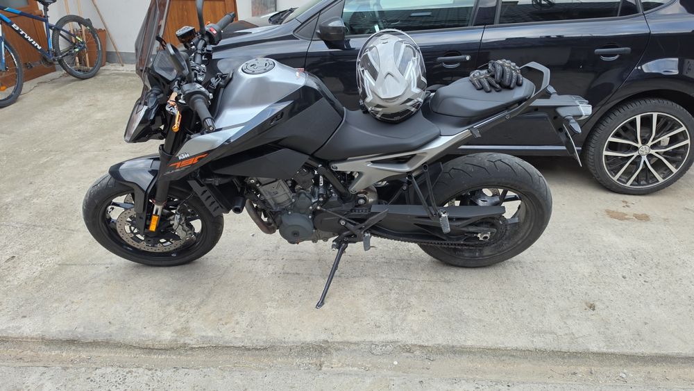 Ktm duke 790 2019