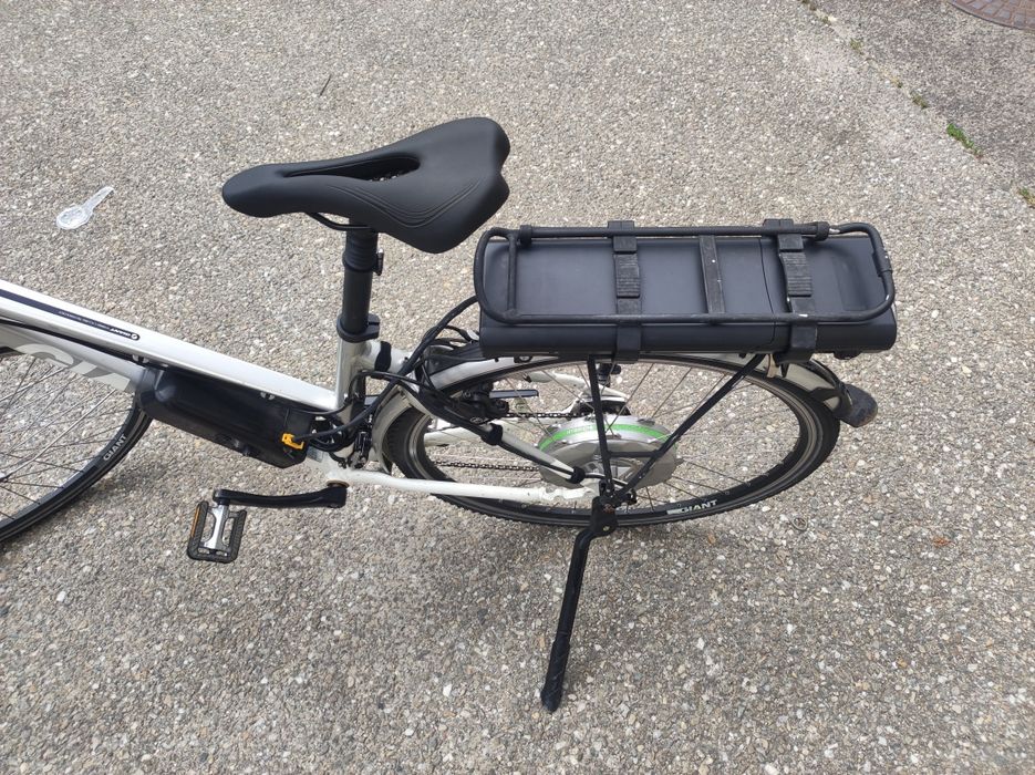 Bicicleta Giant Aspiro Hybrid
Este modificata, perfect funcțională!!!