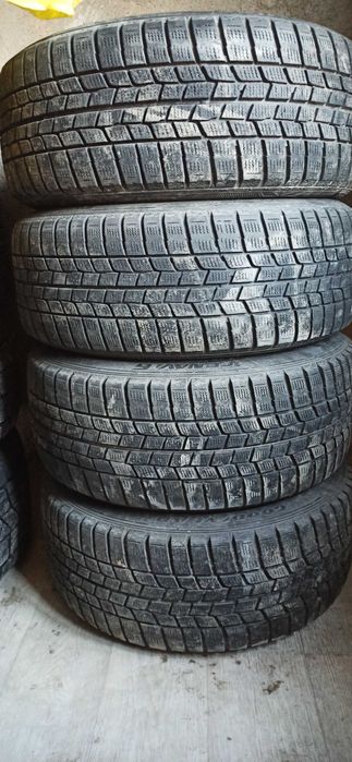 Продам зимнюю резину