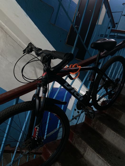 Велосипед VIQI черно красный