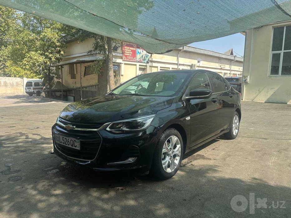 shevrolet onix premier 2 turbo
