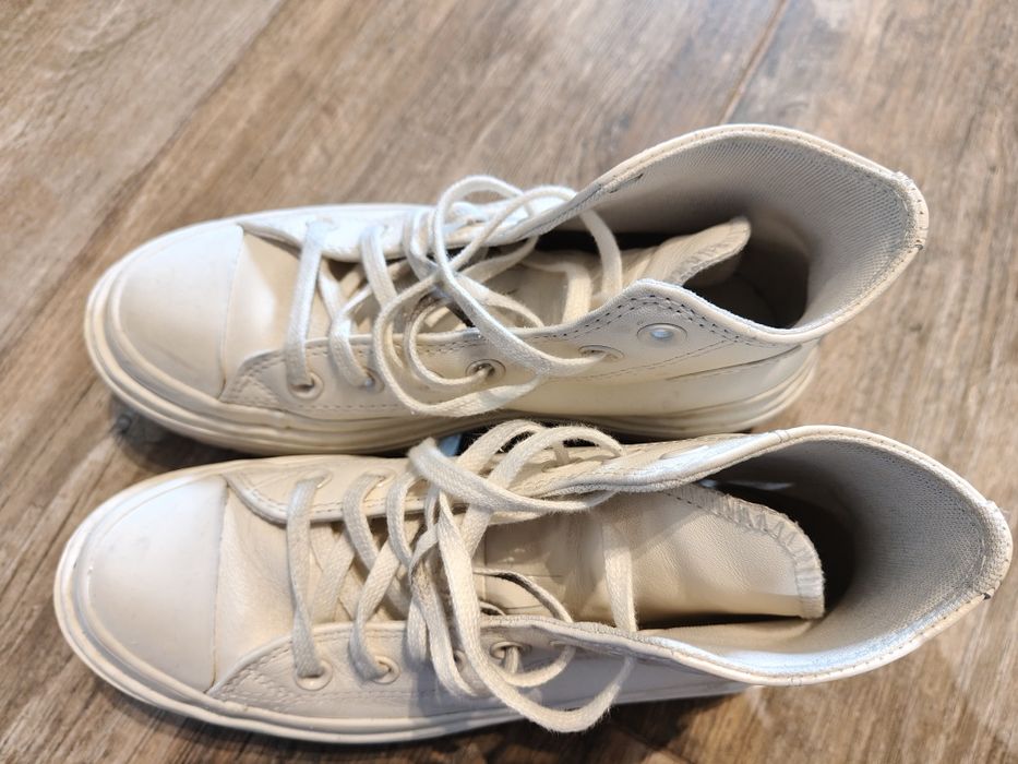 Кожени кецове Converse