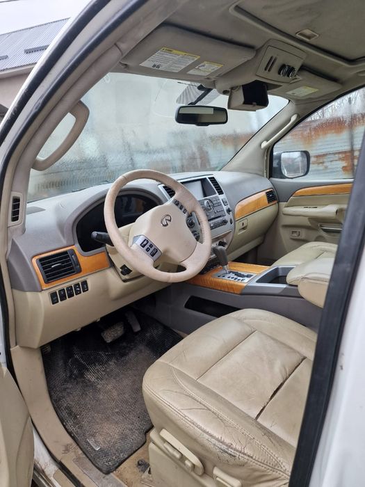 infinity QX 56 сатылады рус учот матор аеткен вариант болса айтындар