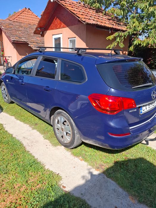 Opel astra j 1300