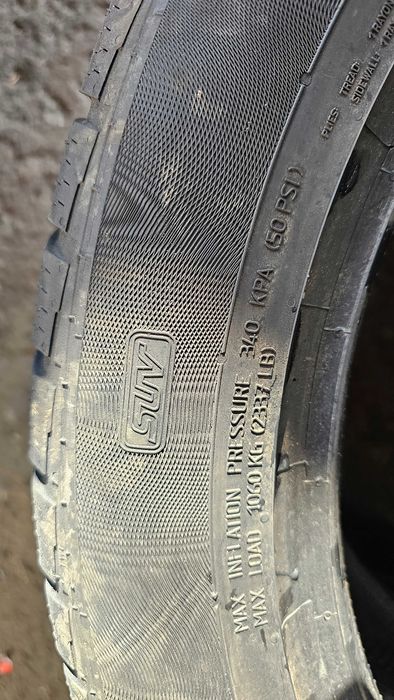 Anvelope 275/45/20 CONTINENTAL iarna