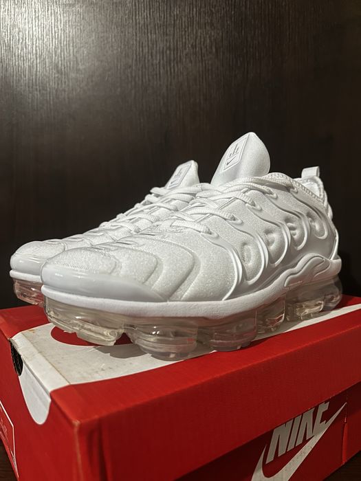 Nike Air Vapormax Plus White - 42,43,47
