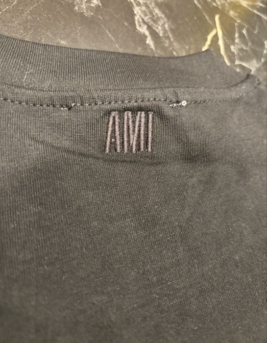 Тениска ami paris чисто нова размер S