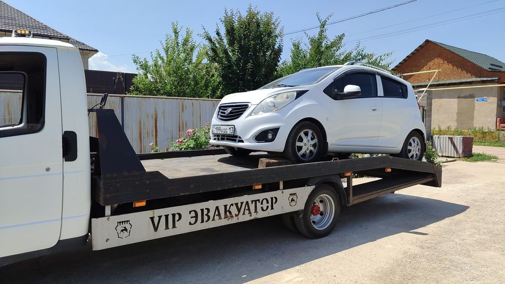 Услуги эвакуатора 24/7