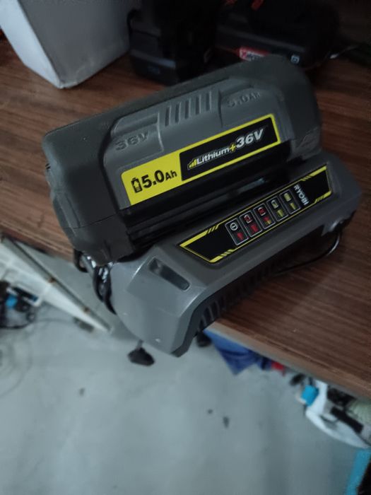 Greenworks,sthil, ryobi pe acumulator