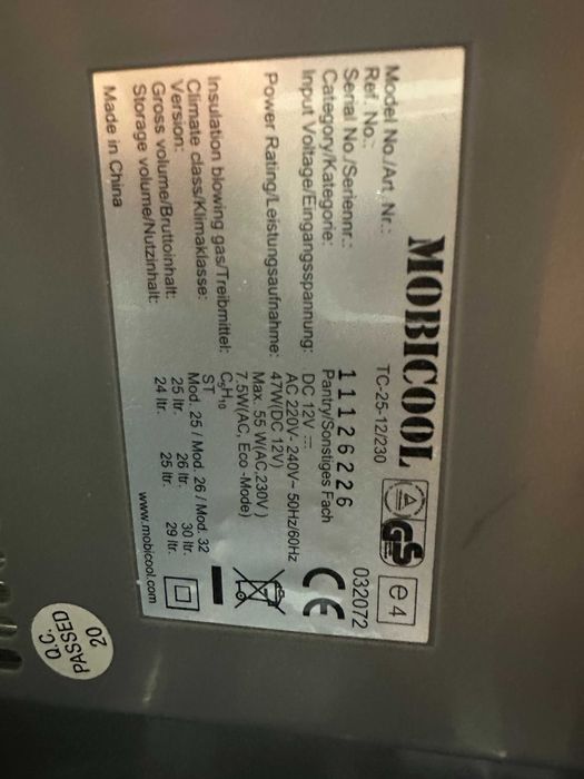 Хладилнa чанта Mobicool - , 25л, 12V-220V студено