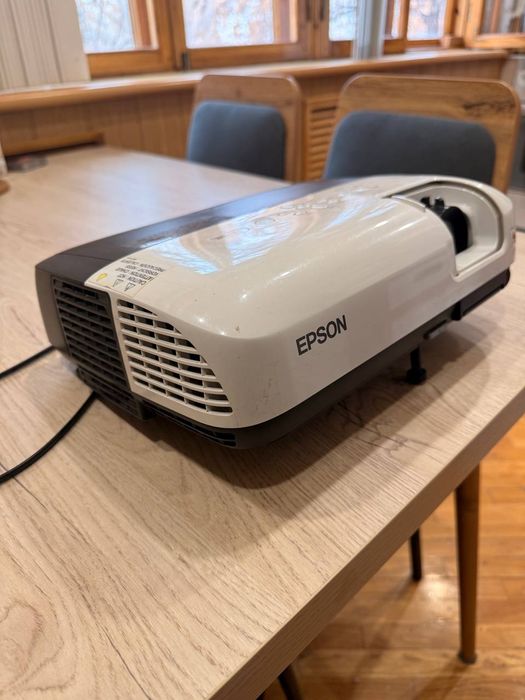 Проектор Epson EB-X62