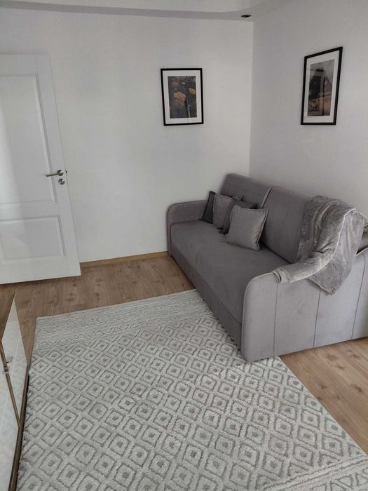 Apartament 2 camere de vanzare