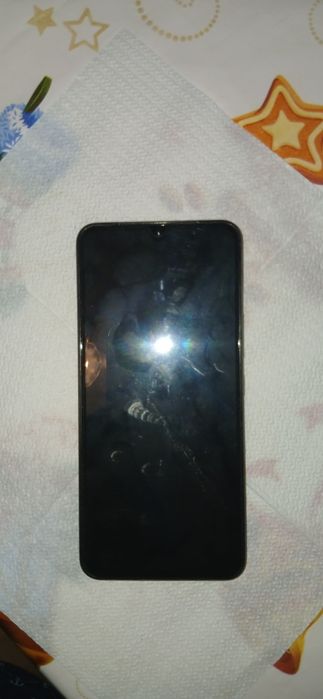 Продам Vivo v 25 e