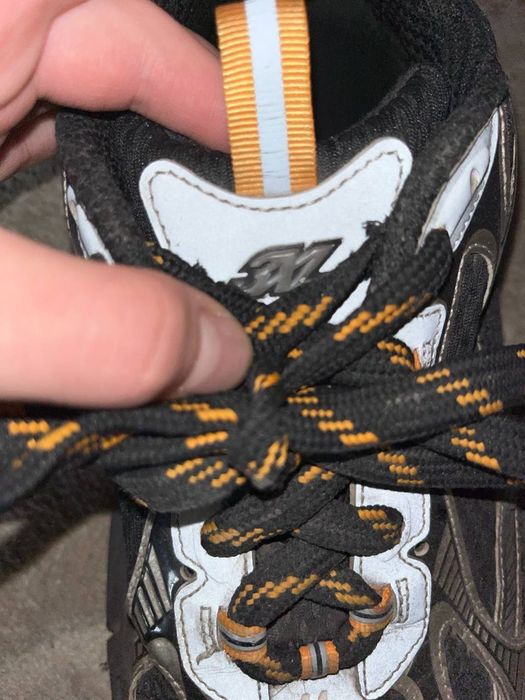 Balenciaga 3XL .black orange
size 44