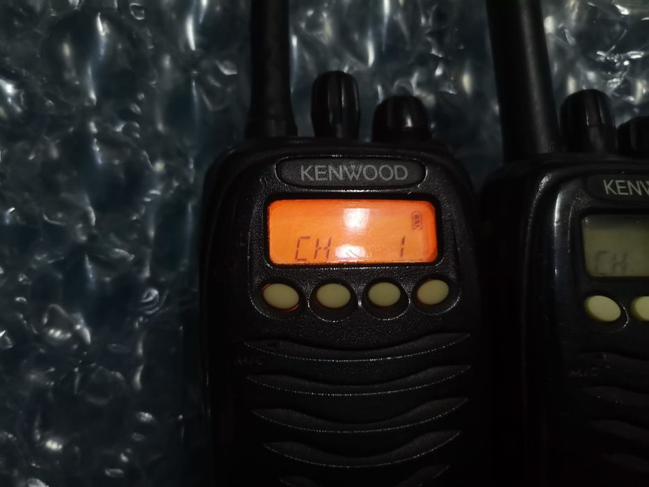 Lot 4 Stații emisie recepție Kenwood walkie talkie