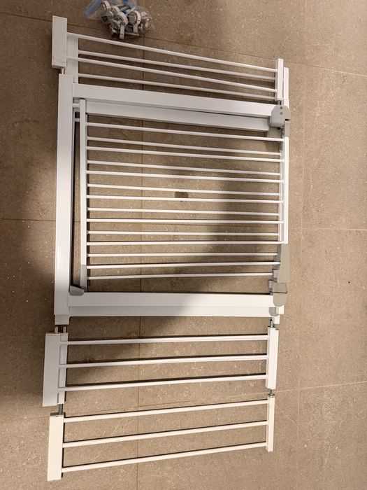 2 x Poarta siguranta copii/bebelusi – extensibile 74-145 cm, cu extensii