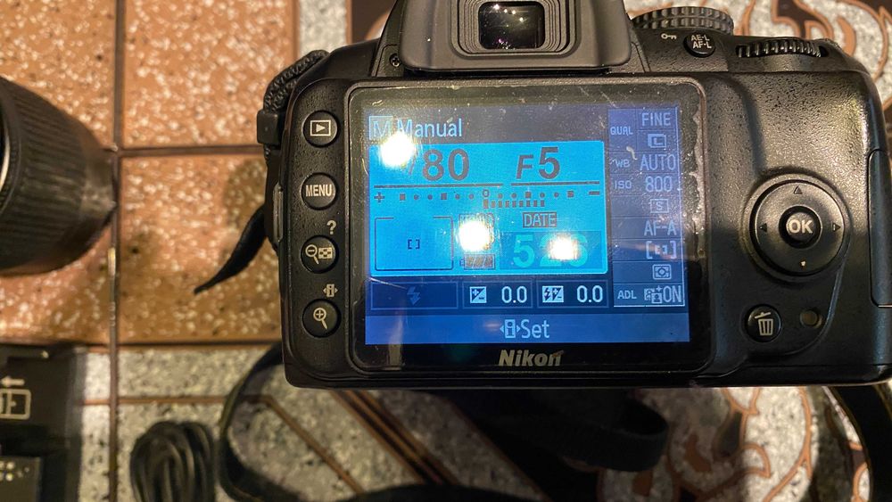 Camera foto NIKON D300 Kit complet