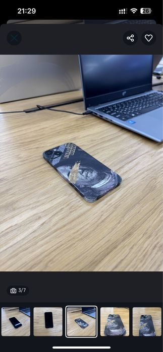 Продам Айфон 13.