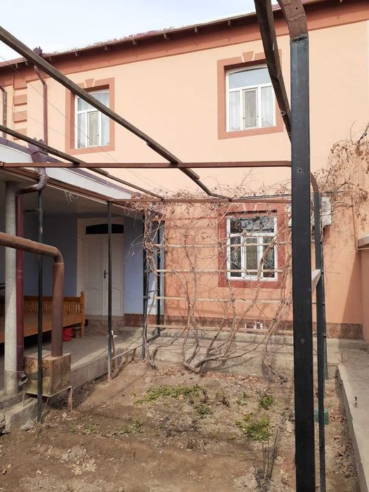 Urganch shahrida Hovli joy sotiladi. Mo'ljal Monej old tarafida