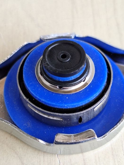 Капачка за радиатор 1.3 бара