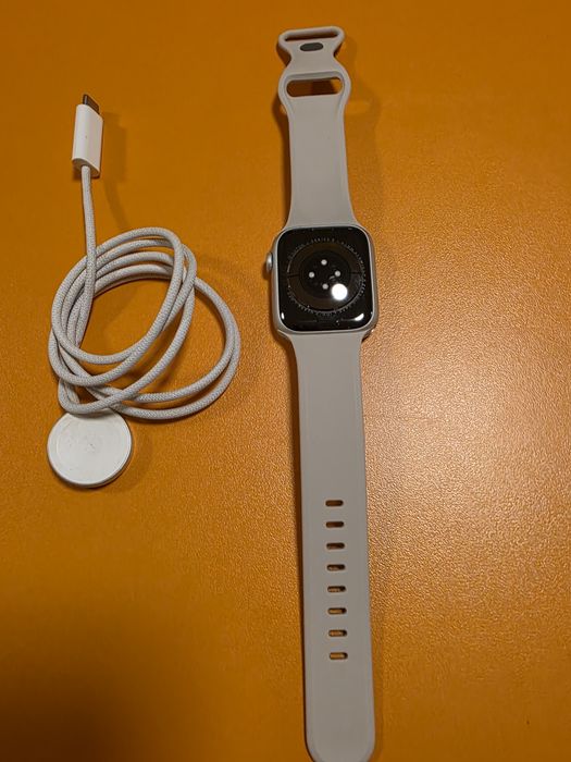 Apple Watch 9 GPS Carcasa  Aluminium 45mm,  Sport Band Bej garantie