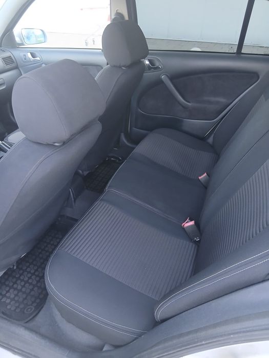 Skoda Octavia 1.6 benzină