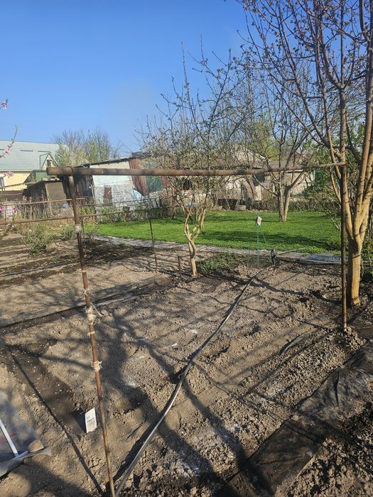 Продам отдельный дом, кирпичный. В городе