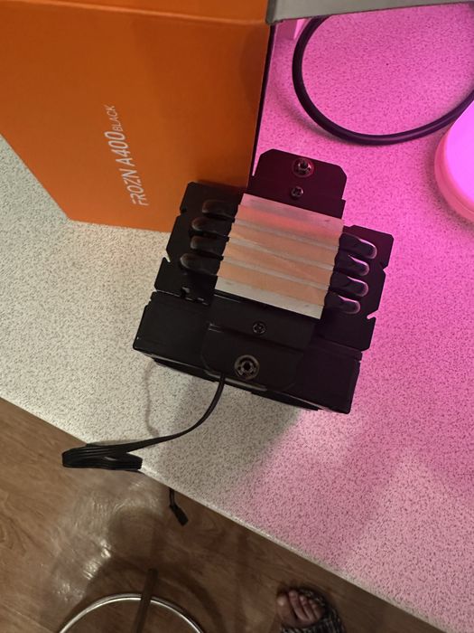 Башенный кулер id cooling frozn a400