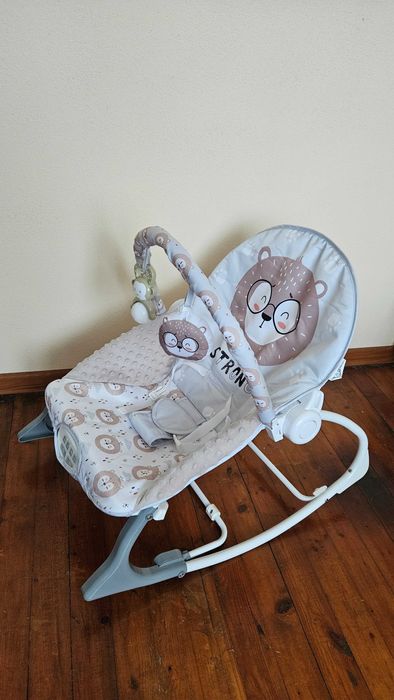 Бебешки музикален шезлонг Melody