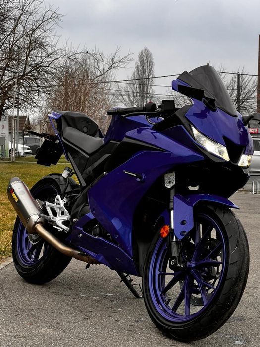 Yamaha YZF R125 A1, Evacuare Akrapovic Full