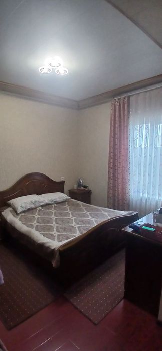 Продается участка 8 сотих, 8 комнатный