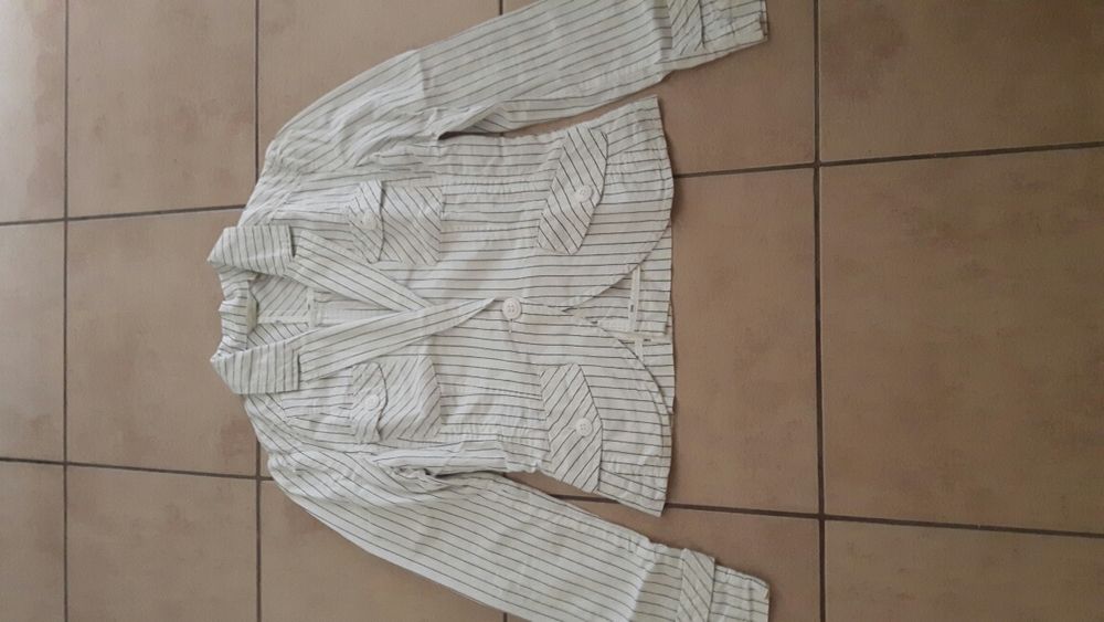 Jacheta si pantalon