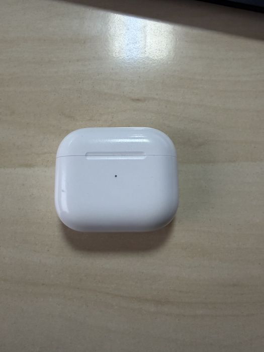 Слушалки Air Pods 3 Gen .