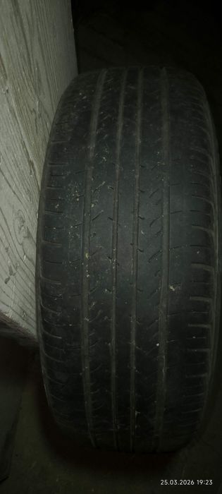 Продам б/у летние шины