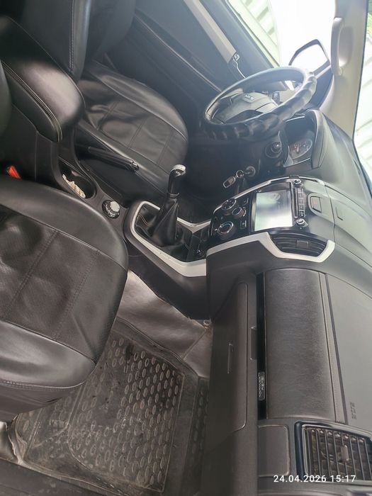 Пикап ISUZU D max