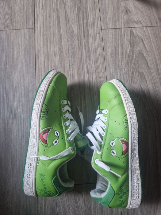 Adidas superstar Frog edition