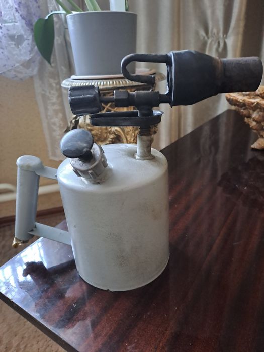 Паяльная лампа советская