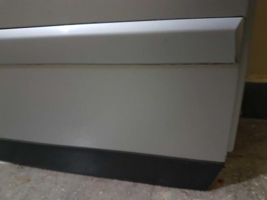 Ușă spate dreapta completă, Audi A4 B6 Sedan, 2001, culoare LY7W, in stare foarte buna, fara rugina, bandourile in stare perfecta