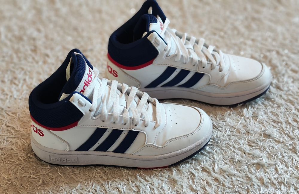 Оригинални маратонки Adidas (високи)