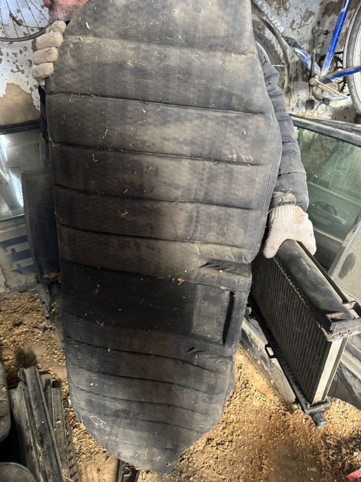 Запчасти на Мерседес 190