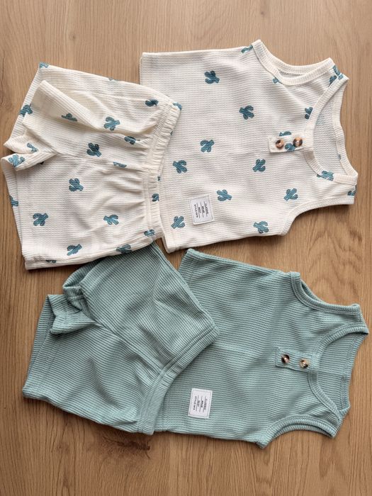 Бебешки къси костюмчета