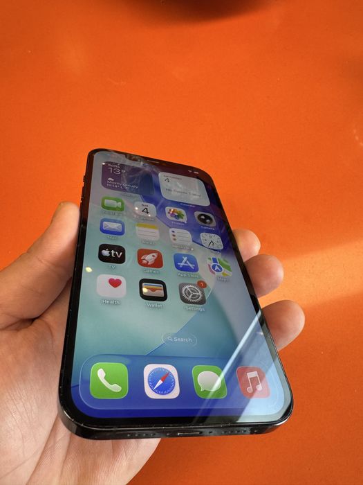 Apple iPhone 12 Pro Max 128GB Pacific Blue / Face ID работи / Отключен