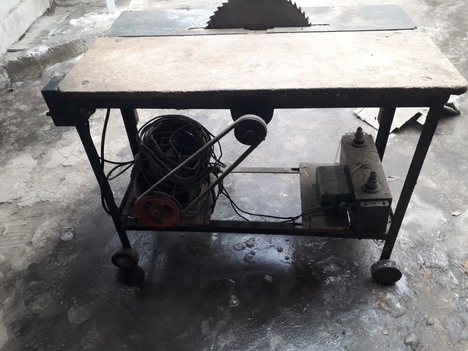 Циркулярка + 2 две фрезы назадки