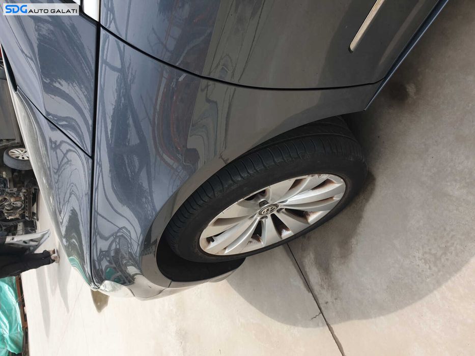 Aripa Stanga Fata Volkswagen Passat CC 2009 - 2012 Culoare LK7X [C6499]