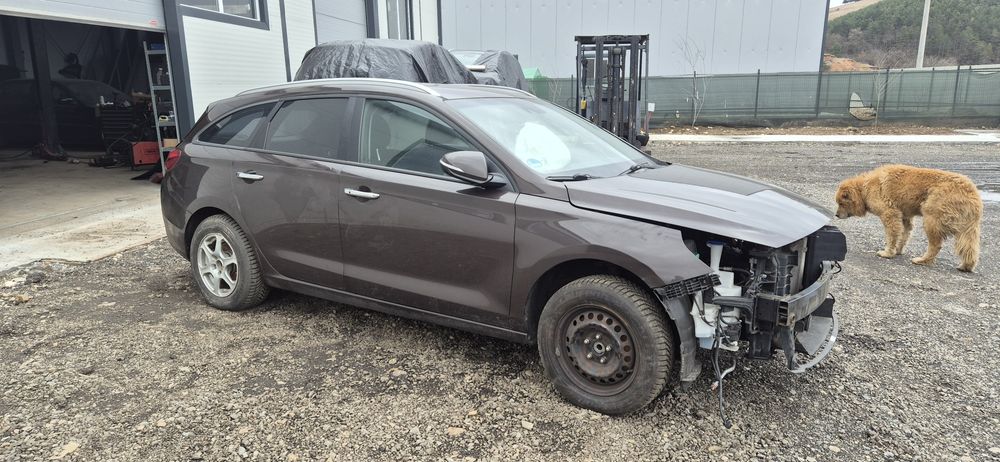 portbagaj hyundai i30 gde 1.0t-gdi aripa usa stanga dreapta stop volan maner bara navigatie