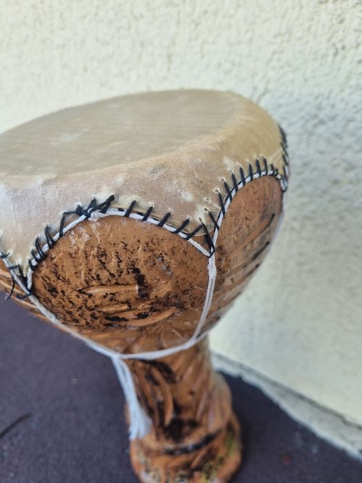 Djembe Tarabana Darbuka Bongos