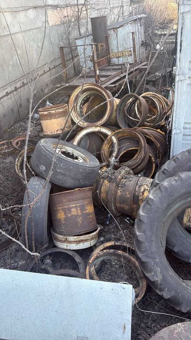 колеса резина на спец технику