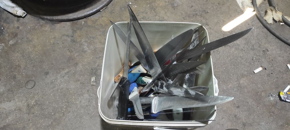 ТОЧИЛАР заточване на режещи инструменти София