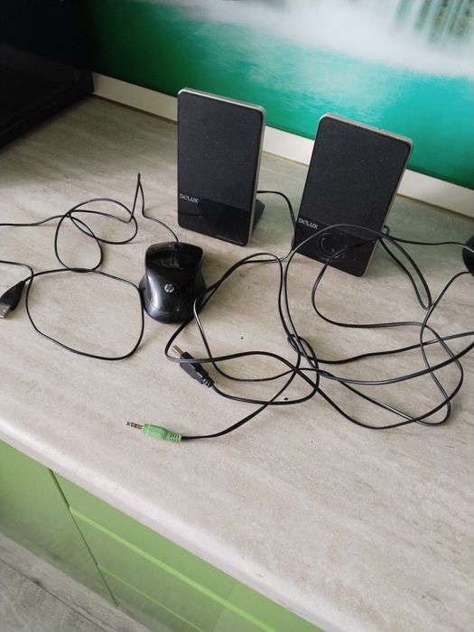 Продам колонки вместе с мышкой за 6000